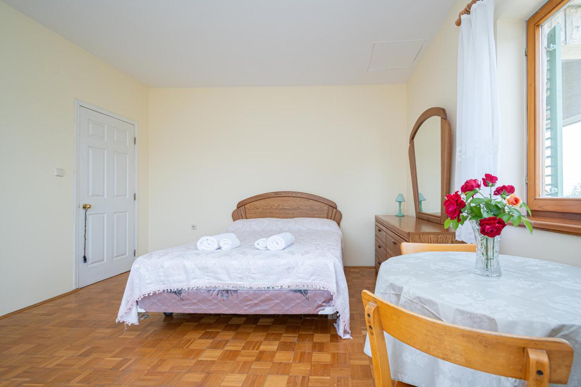 Apartments And Rooms By The Sea Mrljane, Pasman - 327 Neviđane الغرفة الصورة