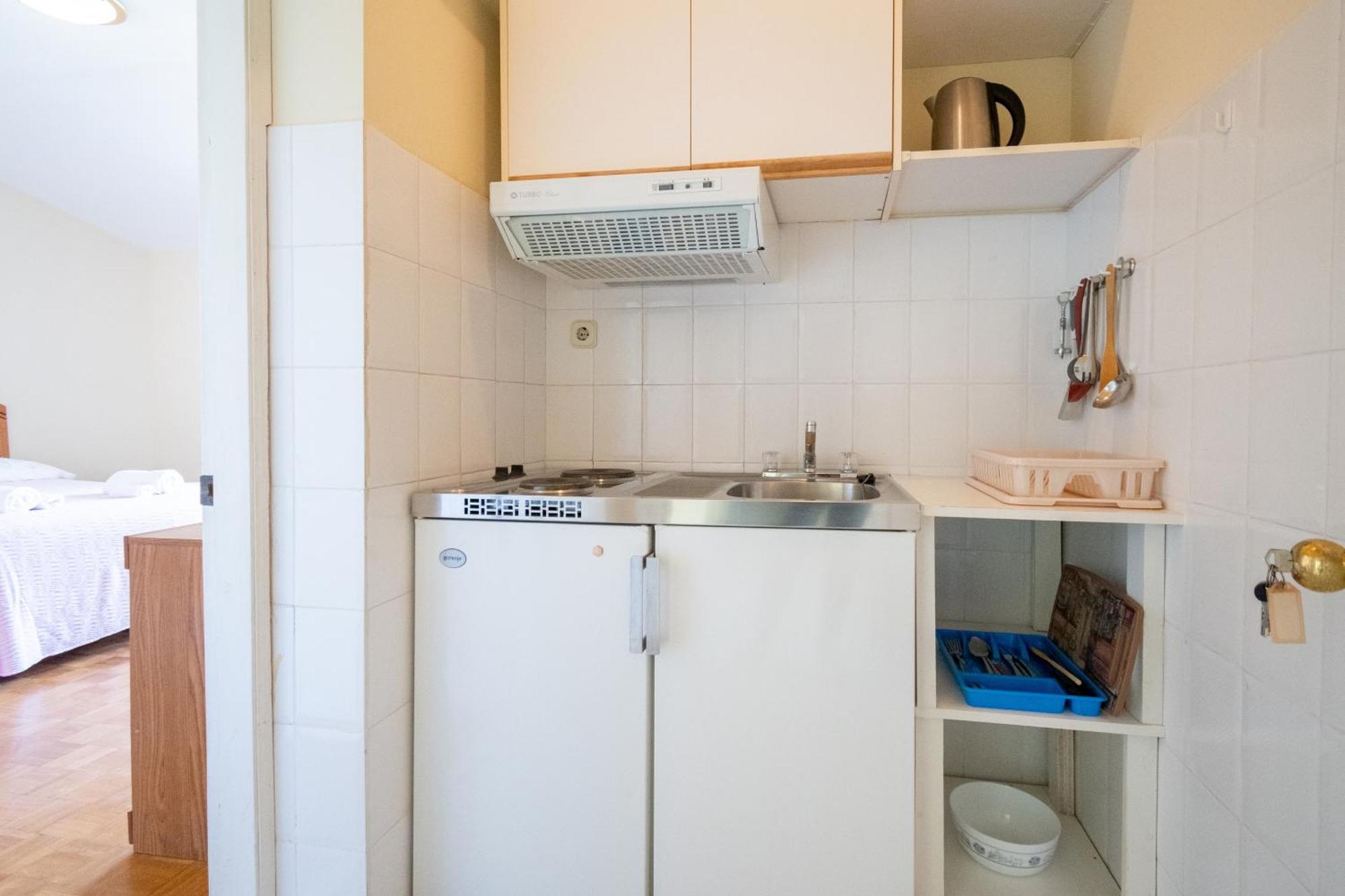 Apartments And Rooms By The Sea Mrljane, Pasman - 327 Neviđane الغرفة الصورة